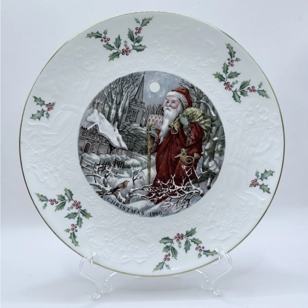 Royal Doulton Vintage "Merry Christmas" Collectors Boxed Plate 1980 with COA